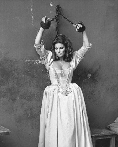 Raquel Welch 10