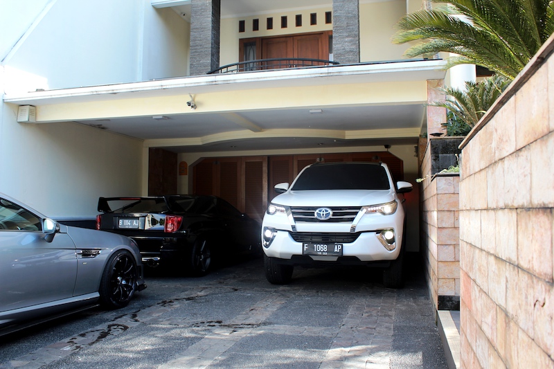 My Fortuner VRZ 2017 with 22" Wheels Toyota Original + mau 