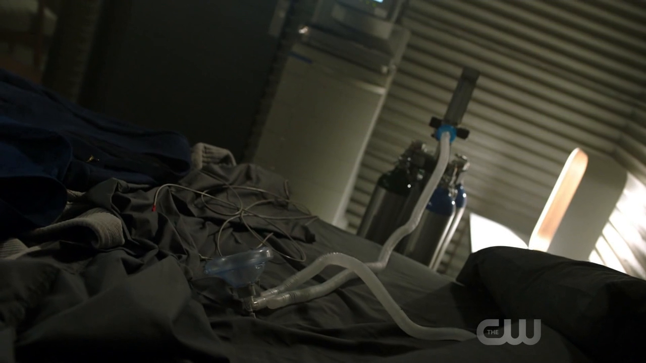 Black Lightning S01E12 720p HDTV x264-SVA Black Lightning S01E12 720p HDTV x264-SVA